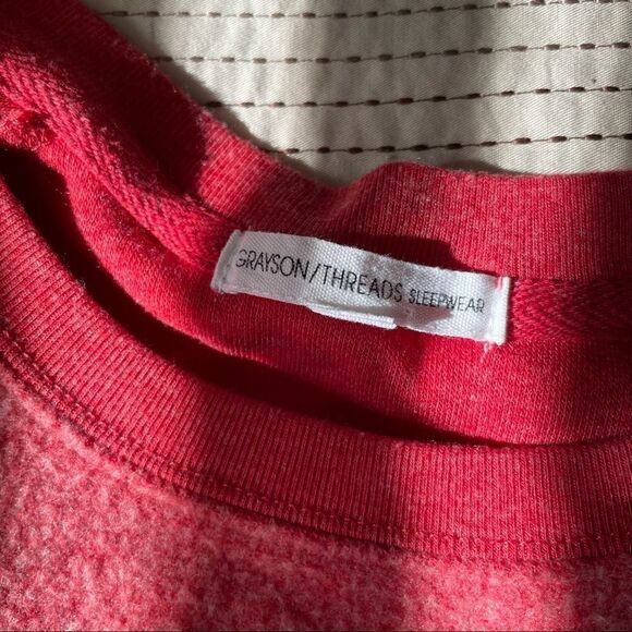 All I Want For Xmas Is Dogs Sweatshirt Red - Picture 6 of 8